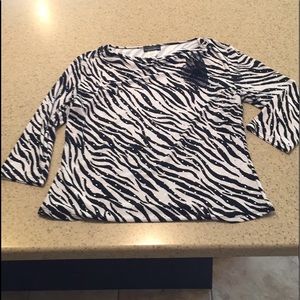 3/4 length sleeves black and white with sequins